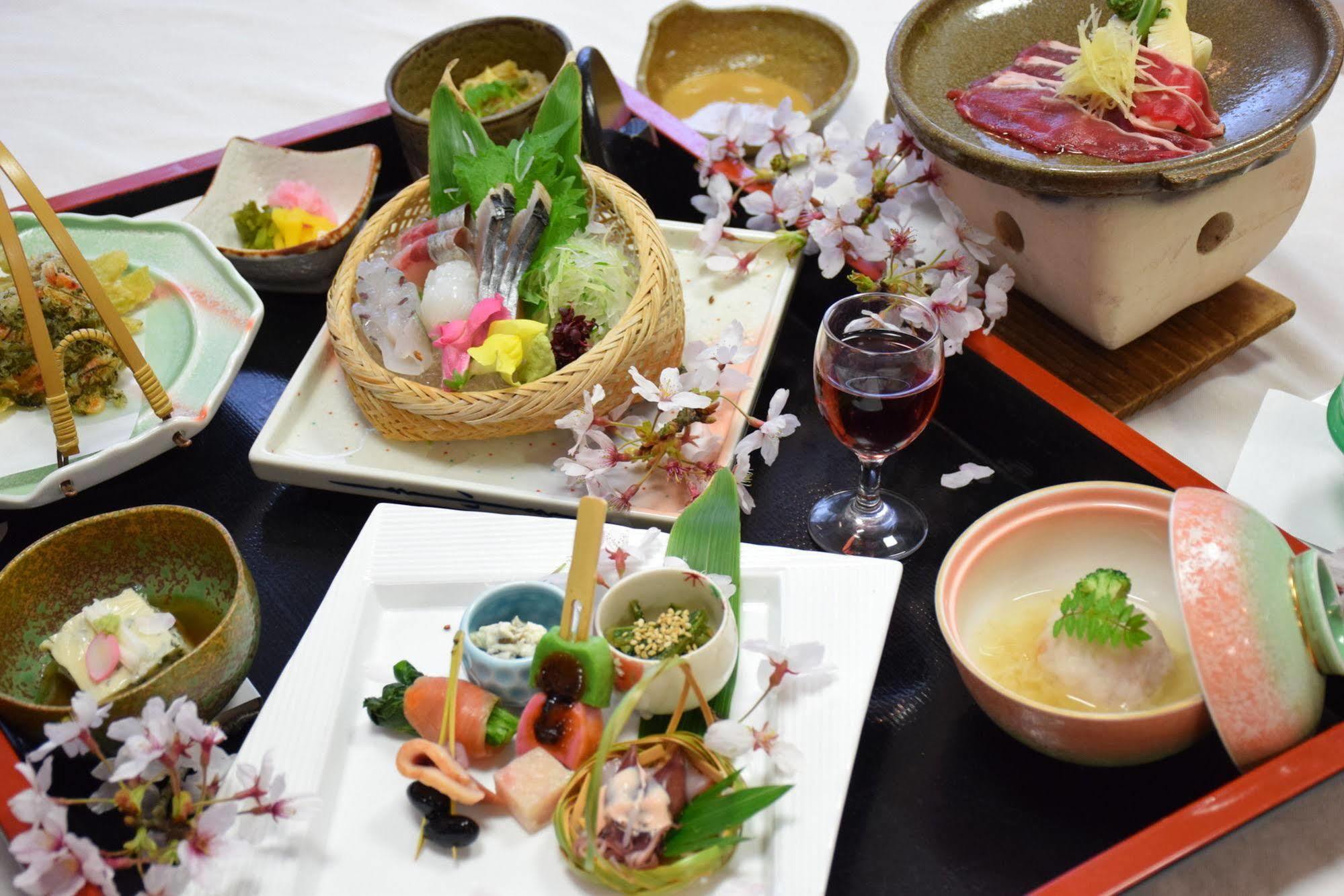 Hotel Daisen Shirogane Экстерьер фото